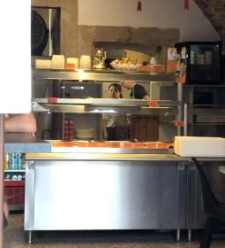 Weng Zhou Ázsia Büfé