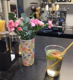 Wesselys Street Food and Coffee