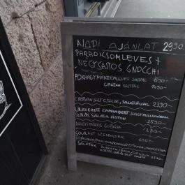 Wesselys Street Food and Coffee Budapest - Étlap/itallap