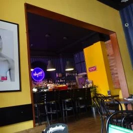 Why Not Café & Bar Budapest - Belső