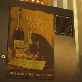 Wine Not? Hungarian Wine Shop & Bar Budapest - Belső