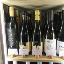 Wine Not? Hungarian Wine Shop & Bar Budapest - Étel/ital