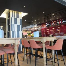 Winestone Budapest Korona Budapest - Belső