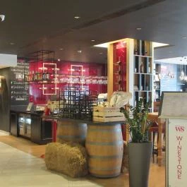 Winestone Budapest Korona Budapest - Belső