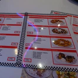 WOW American Retro Diner Budapest - Étlap/itallap