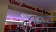 WOW American Retro Diner Budapest - Belső