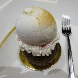 Yellow Bistro & Bar - Danubius Hotel Helia Budapest - Étel/ital