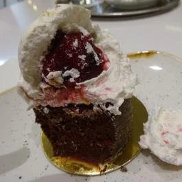 Yellow Bistro & Bar - Danubius Hotel Helia Budapest - Étel/ital