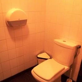 Yiddishe Mamma Mia Étterem, Budapest - Mosdó