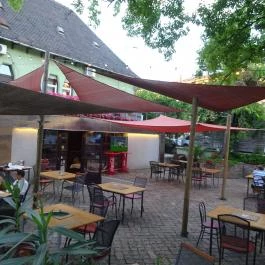 Ypsilon Café Budapest - Külső kép