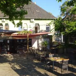 Ypsilon Café Budapest - Külső kép