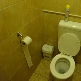 Yu-Grill Budapest - Mosdó