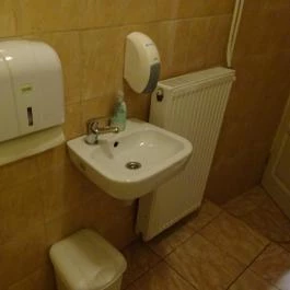 Yu-Grill Budapest - Mosdó