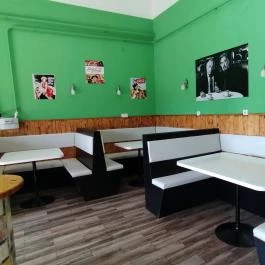 Zabálda, Makó - Belső