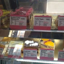 Zabrakadabra - Oktogon Budapest - Étel/ital