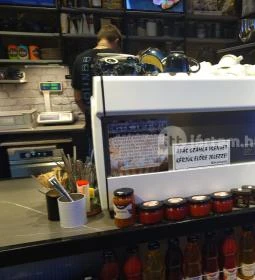 Zaj Stúdió & Café