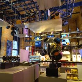 Zaj Stúdió & Café Budapest - Belső