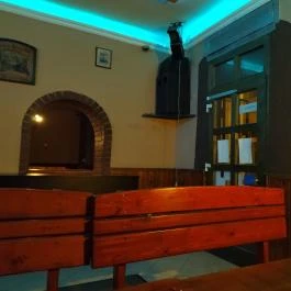 Zaki-Zug Söröző, Esztergom - Belső