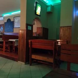 Zaki-Zug Söröző, Esztergom - Belső