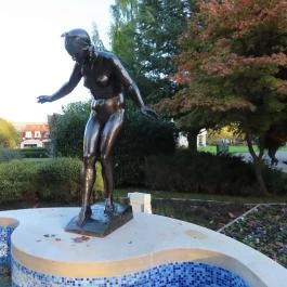 Zalakarosi Vízbelépő lány szobra, Zalakaros - Egyéb