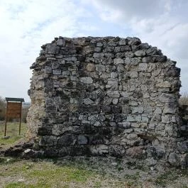 Kerekszenttamási templomrom , Zámoly - Külső kép