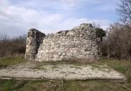 Kerekszenttamási templomrom Zámoly
