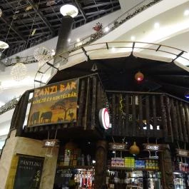 Zanzibár Koktélbár (WestEnd City Center) Budapest - Külső kép