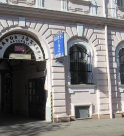 Zápor József Kocsmája