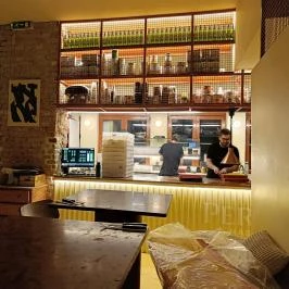 Zappi Napoletana Budapest - Belső