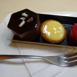 Zazzi Cukrászda Budapest - Étel/ital