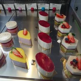 Zazzi Cukrászda Budapest - Étel/ital