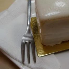 Zazzi Cukrászda Budapest - Étel/ital