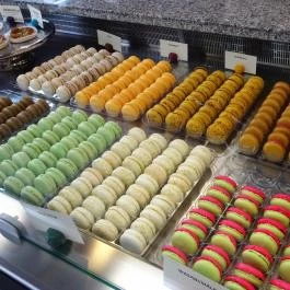 Zazzi Cukrászda Budapest - Étel/ital