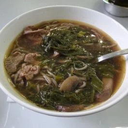 Zelefánt Bistro & Sushi Bar Budapest - Étel/ital