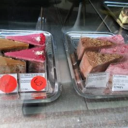 Zelenák Sütiház - Gitár utca Budapest - Egyéb