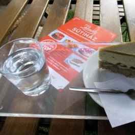 Zelenák Sütiház - Gitár utca Budapest - Egyéb