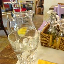 Zeller Bisztró, Budapest - Belső