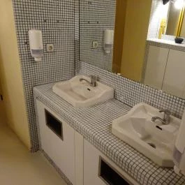 Zeller Bisztró, Budapest - Mosdó