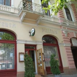 Zempléni Casinó Étterem & Pizzéria Sátoraljaújhely - Külső kép