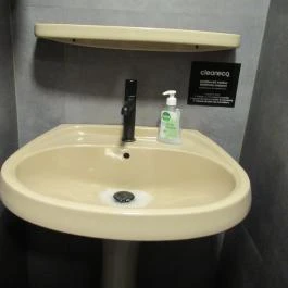 Zhu & Co Budapest - Mosdó