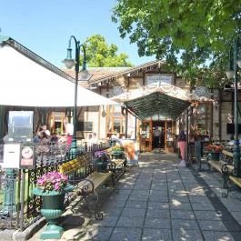 Zila Kávéház, Étterem & Cukrászda Budapest - Külső kép