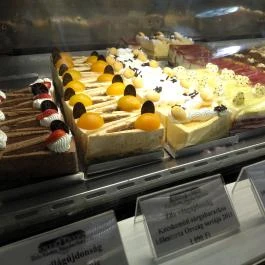 Zila Kávéház, Étterem & Cukrászda Budapest - Étel/ital