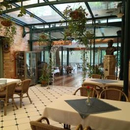 Zila Kávéház, Étterem & Cukrászda Budapest - Belső