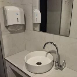 Zili's Health Bar Budapest - Mosdó