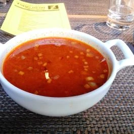 Zizi Bubbles & Tapas, Budapest - Étel/ital