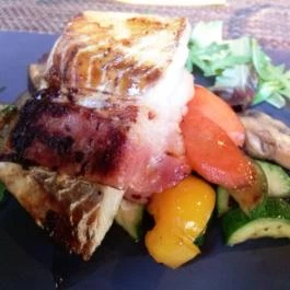 Zizi Bubbles & Tapas, Budapest - Étel/ital