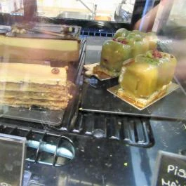 Zokni Kávézója Budapest - Étel/ital