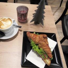 Zokni Kávézója Budapest - Egyéb