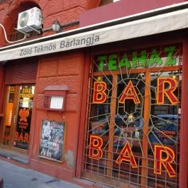 Zöld Teknős Barlangja - Native Teaház Budapest - Külső kép