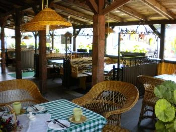 Zöldlugas Panzió és Étterem Balatonlelle